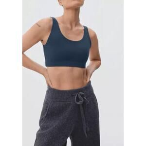 EVERLANE Women's The Perform Sport Bra XS Atlantic Blue Scoop Neck NWT